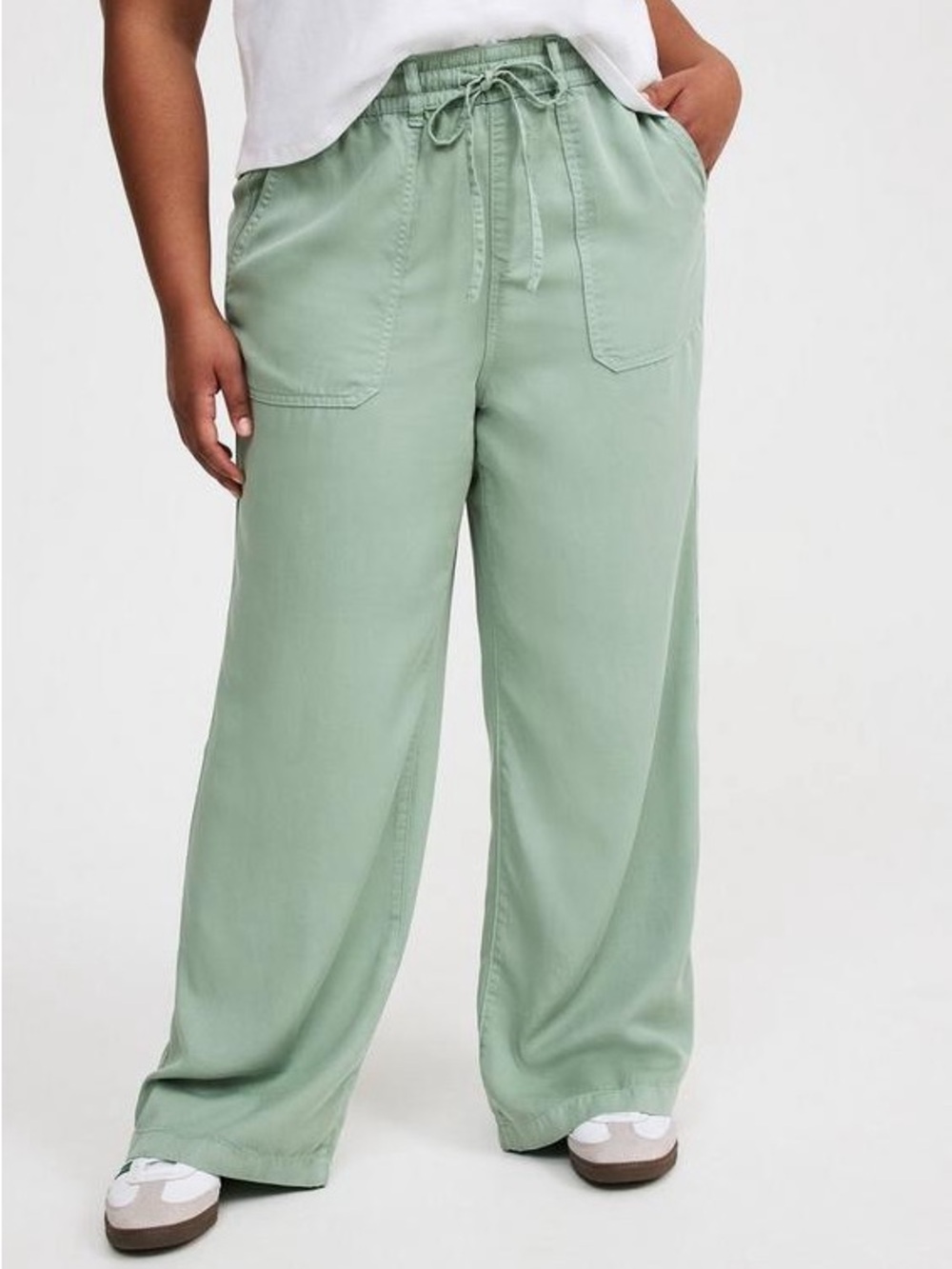 NWT Torrid Wide Leg Pull on Pants